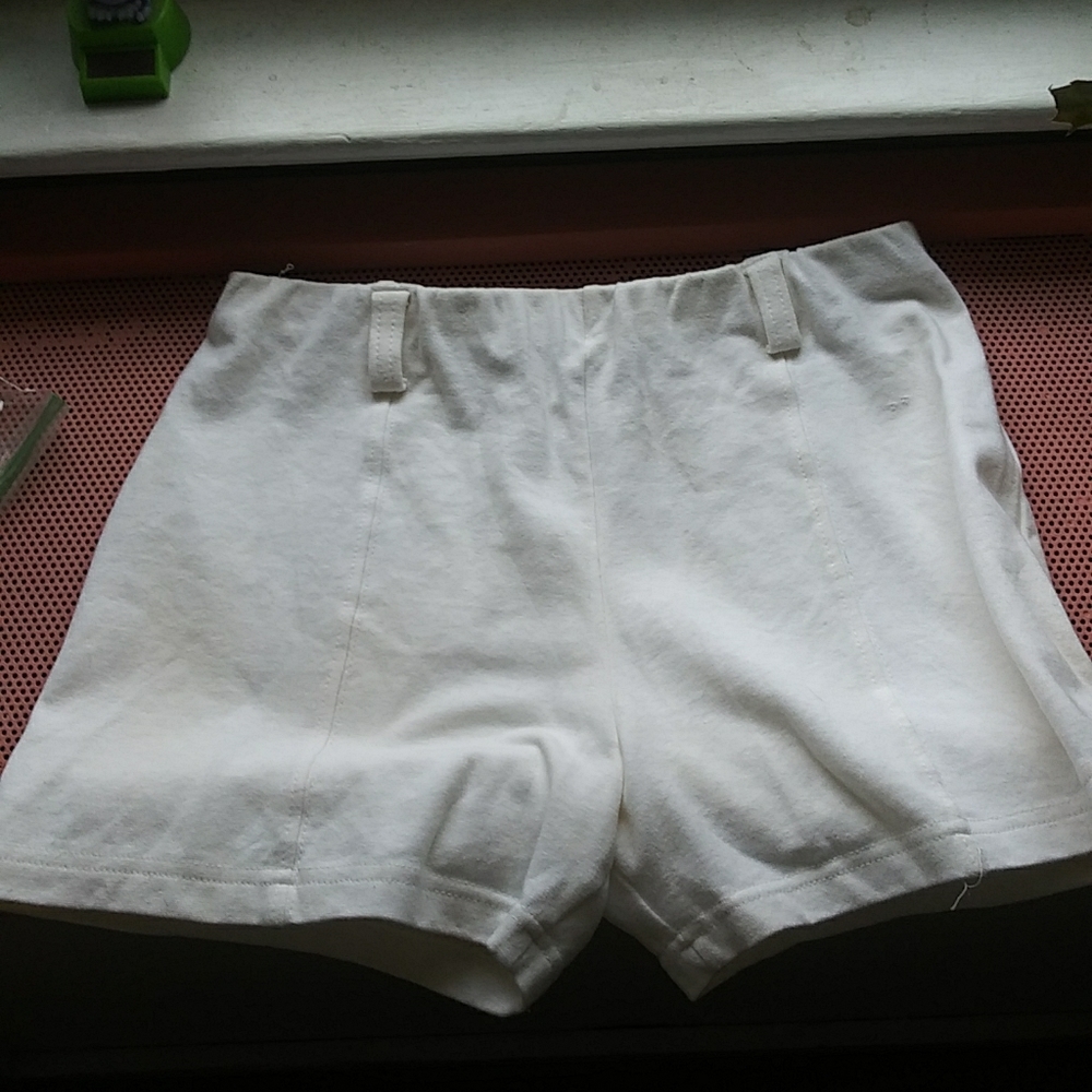 White shorts adult large (petite?)